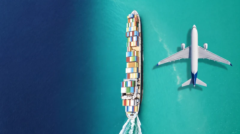 Portacontenedores en una escena ilustrativa de transporte marítimo